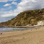 Always Easy I Carquizano * San Sebastián