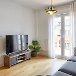 Always Easy I Carquizano Apartment