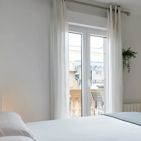 Always Easy I Carquizano Lägenhet